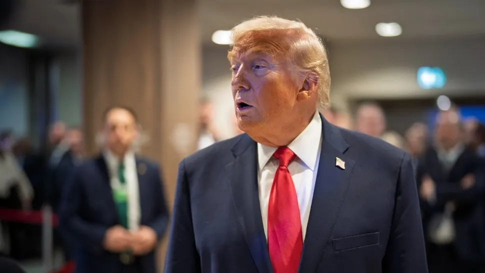 Donald Trump, ținta ironiilor în Iran: caricaturi și acuzații de manipulare