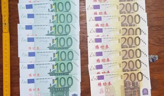Peste 100 de bancnote contrafăcute, în euro şi dolari, descoperite la Odorheiu Secuiesc