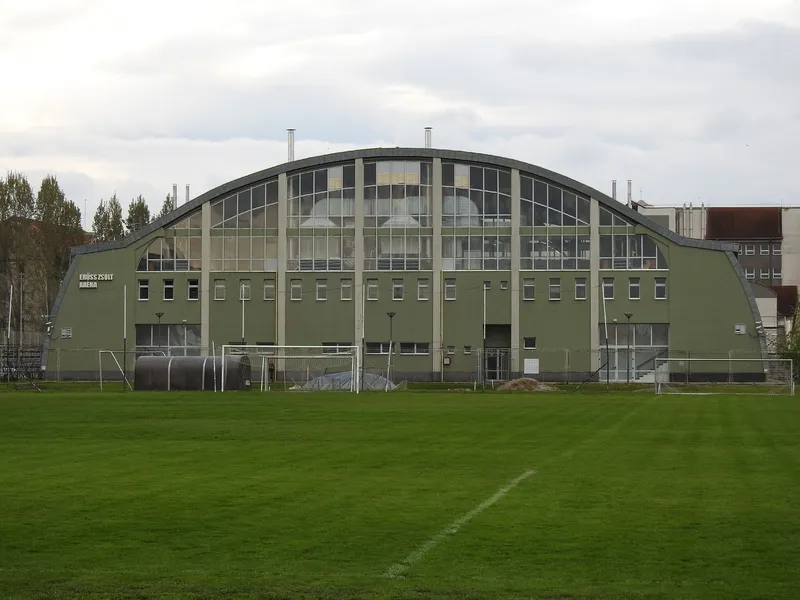 Arena Erőss Zsolt se închide pentru renovare