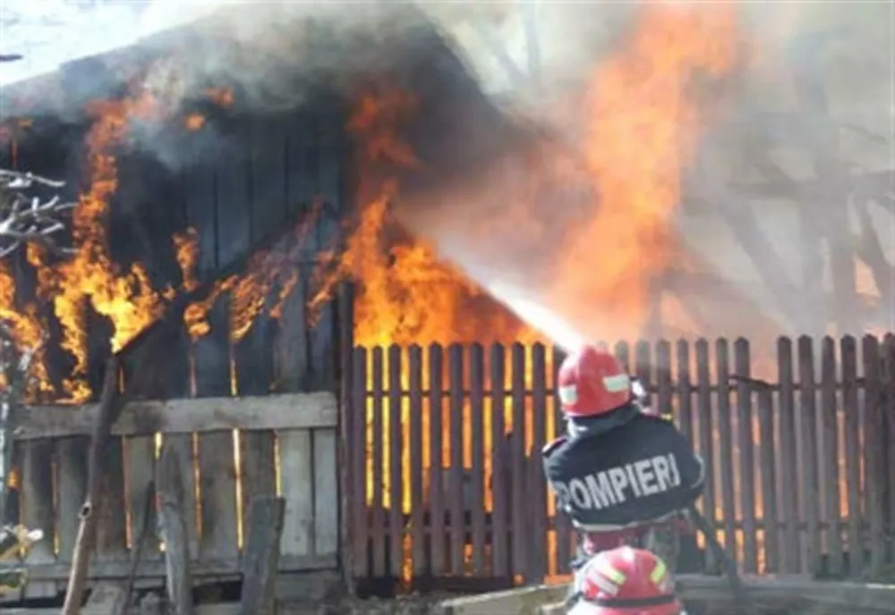 Incendiu vineri la centrala termică a unei case din Odorheiu Secuiesc