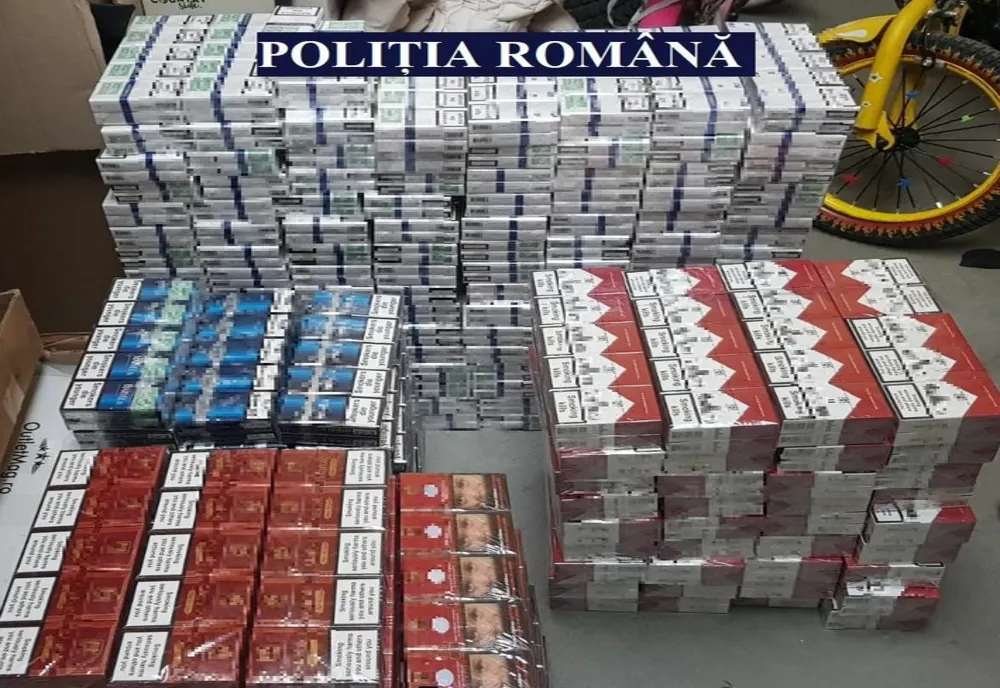 Ţigarete şi alcool de contrabandă, descoperite în urma unor percheziții în zona Odorhei