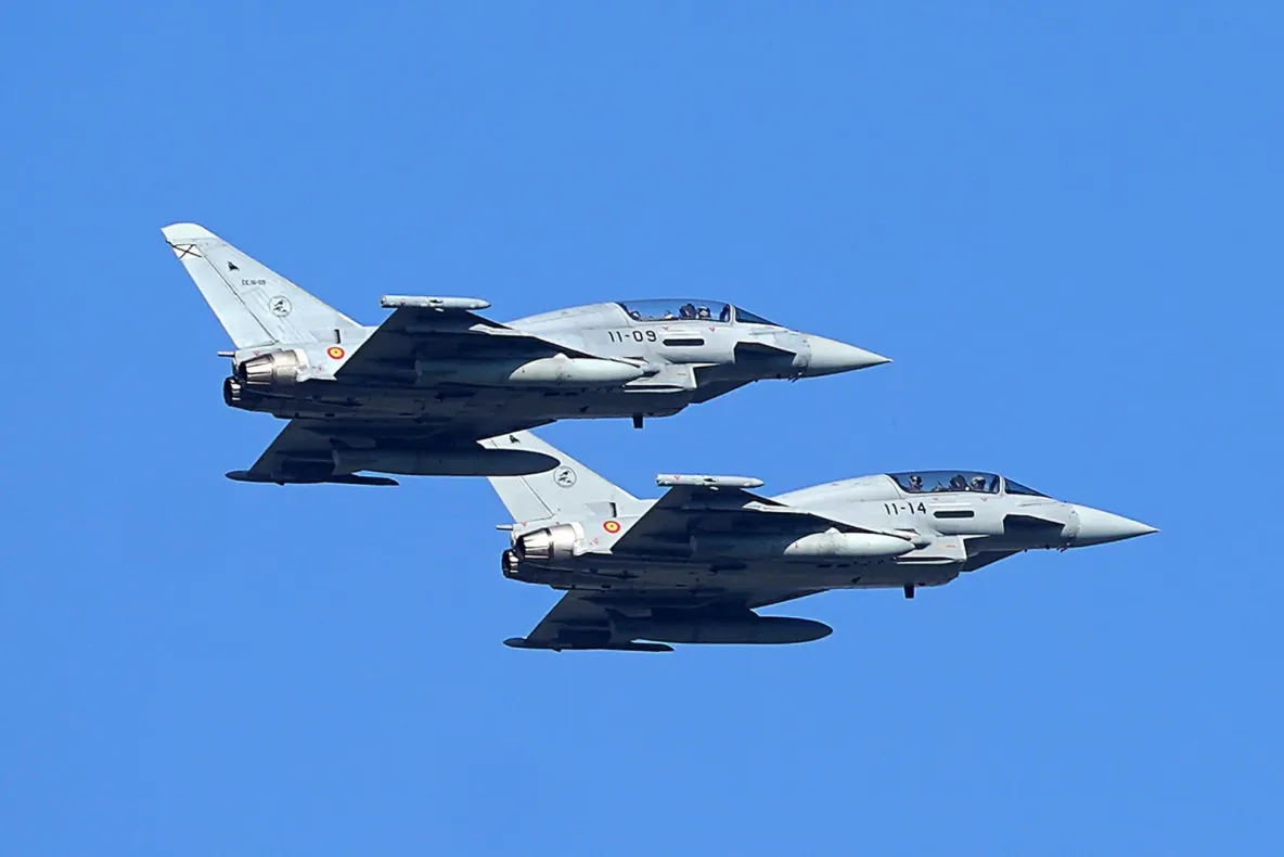 Alertă aeriană la graniță pentru a treia oară în 24 de ore. Două aeronave Eurofighter britanice au fost ridicate de la sol