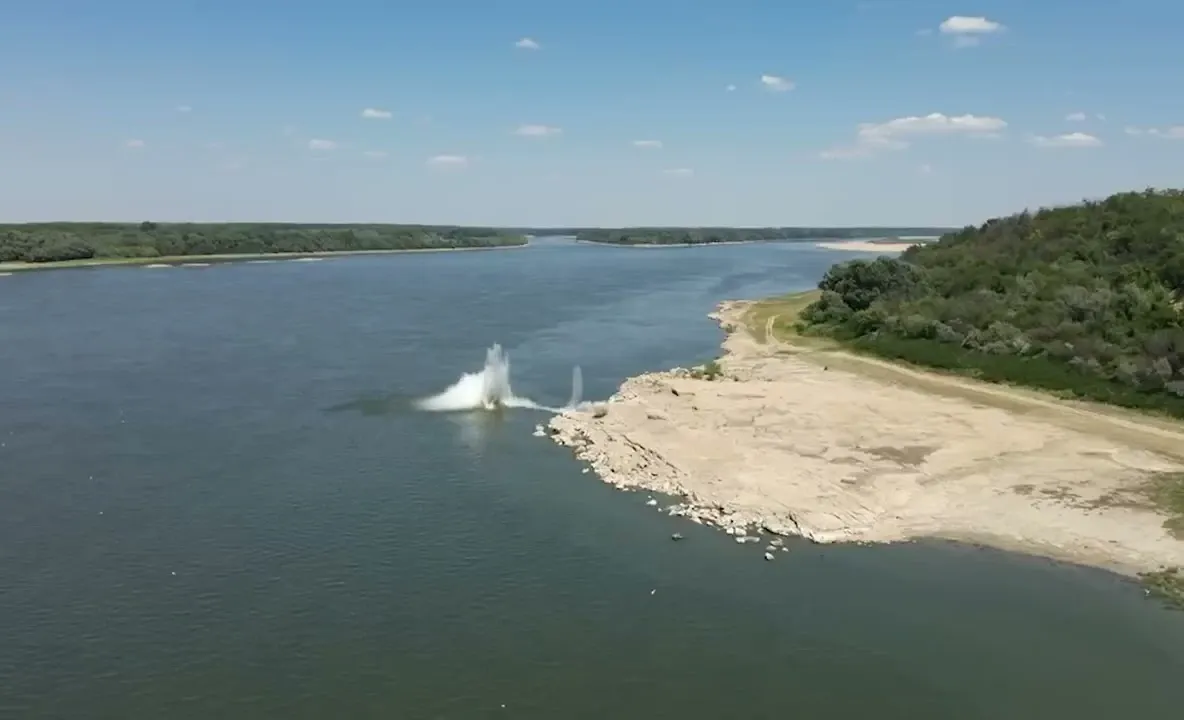 Amânare de ultim moment la Cernavodă. Autoritățile au schimbat planul privind scufundarea barjelor