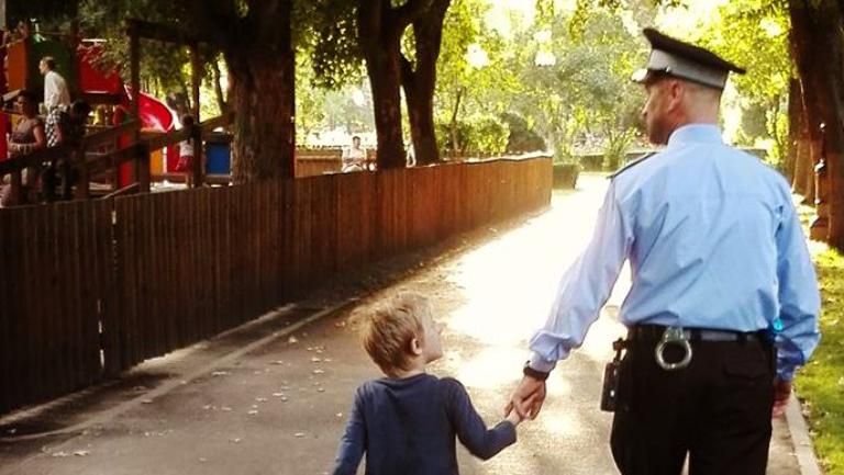 Copil de 4 ani pierdut în Harghita. Poliţia l-a găsit în doar două ore