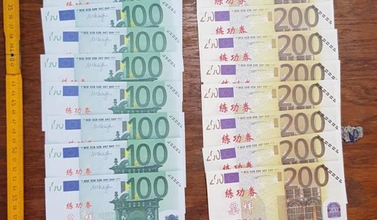 Peste 100 de bancnote contrafăcute, în euro şi dolari, descoperite la Odorheiu Secuiesc