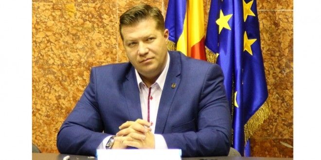 Primii prefecți concediați de Guvernul Orban, printre ei şi Jean-Adrian Andrei, prefectul de Harghita