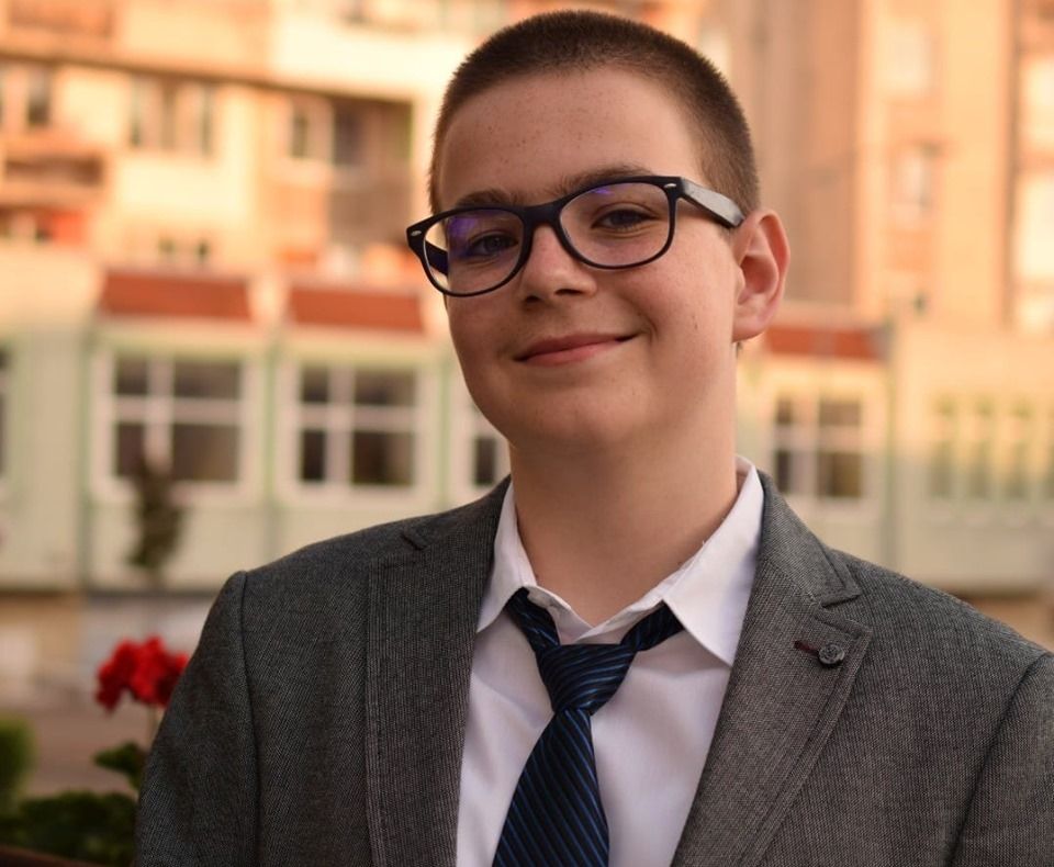 Singurul elev de 10 din Harghita a fost premiat de prefectură şi IŞJ