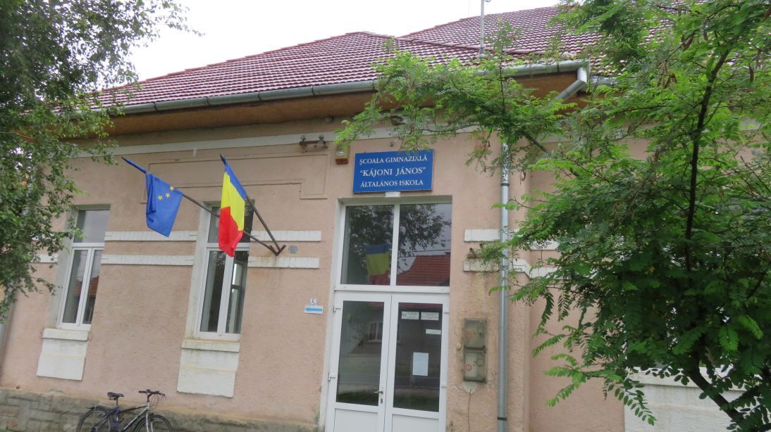 15 şcoli din Harghita nu au autorizaţie de funcţionare