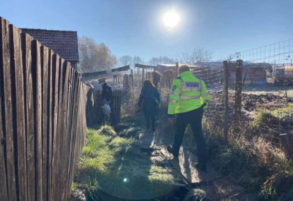 Polițiștii locali din Harghita au ajutat o familie nevoiașă 