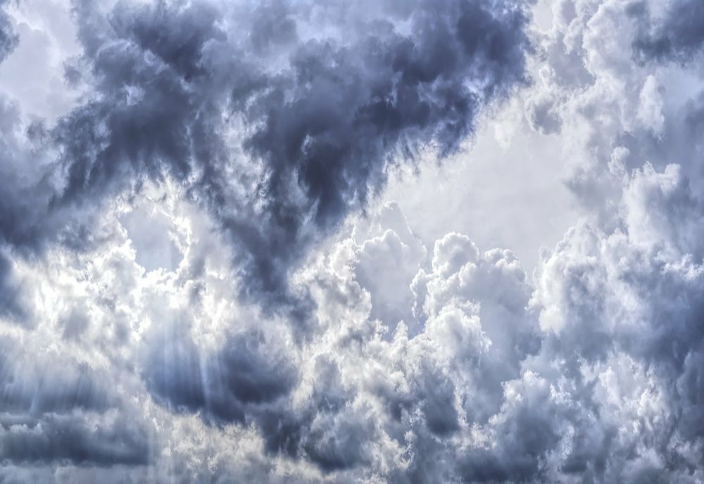 Prognoza meteo 22 octombrie. Temperaturile urcă la 24 de grade - zonele unde revin în forță ploile