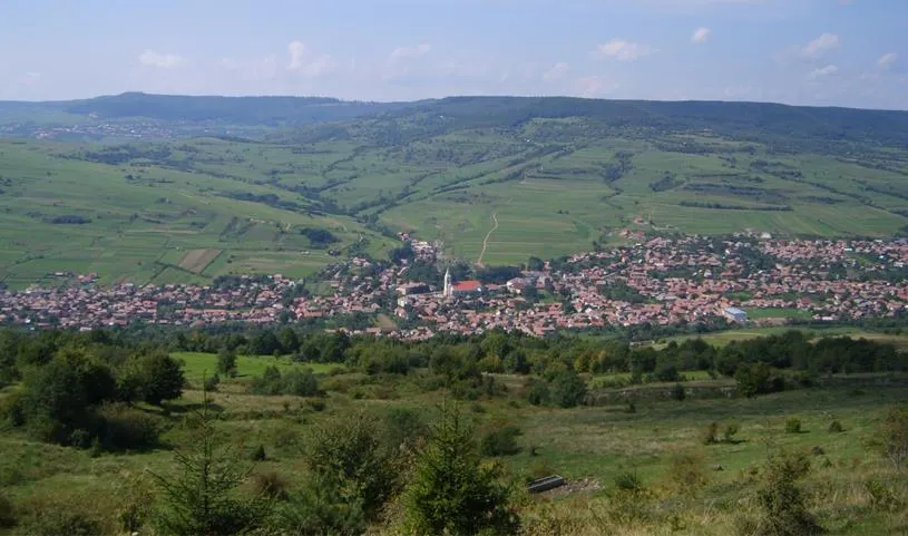 TownPresentation_815x481