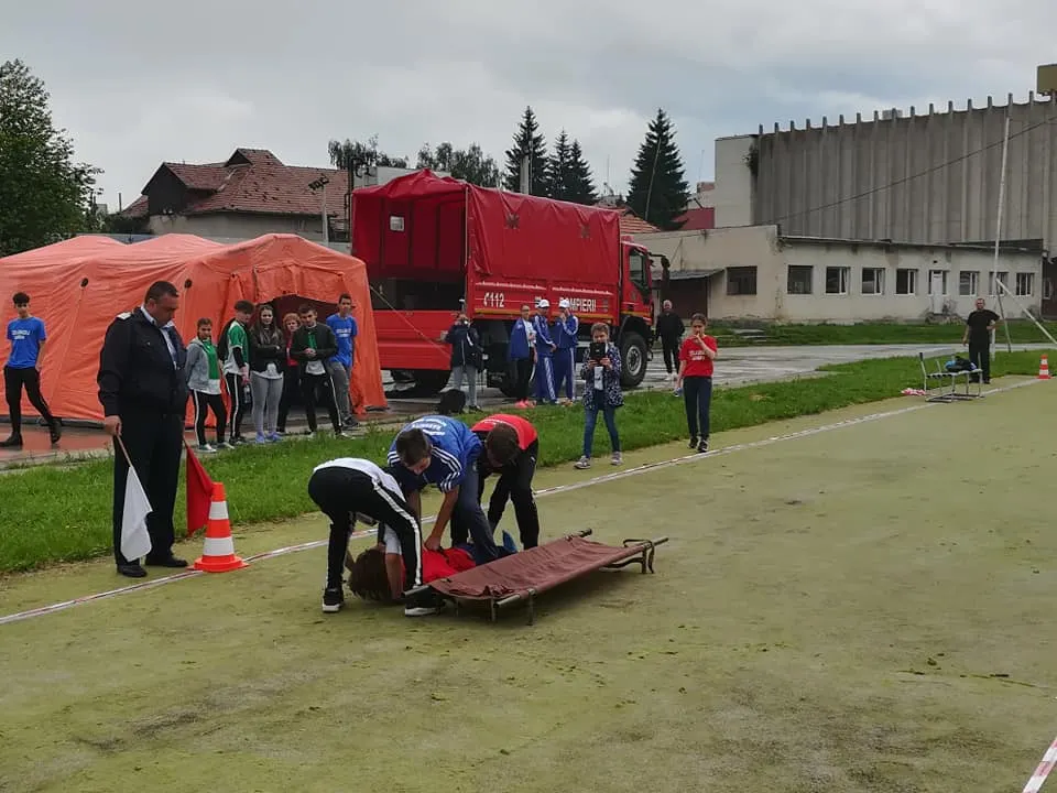 62237580_1307592972727985_2901891208978628608_n