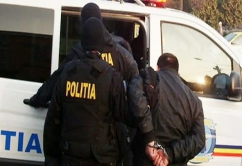 Hoț din Harghita, găsit la Târgu Neamț! S-a dat singur în primire