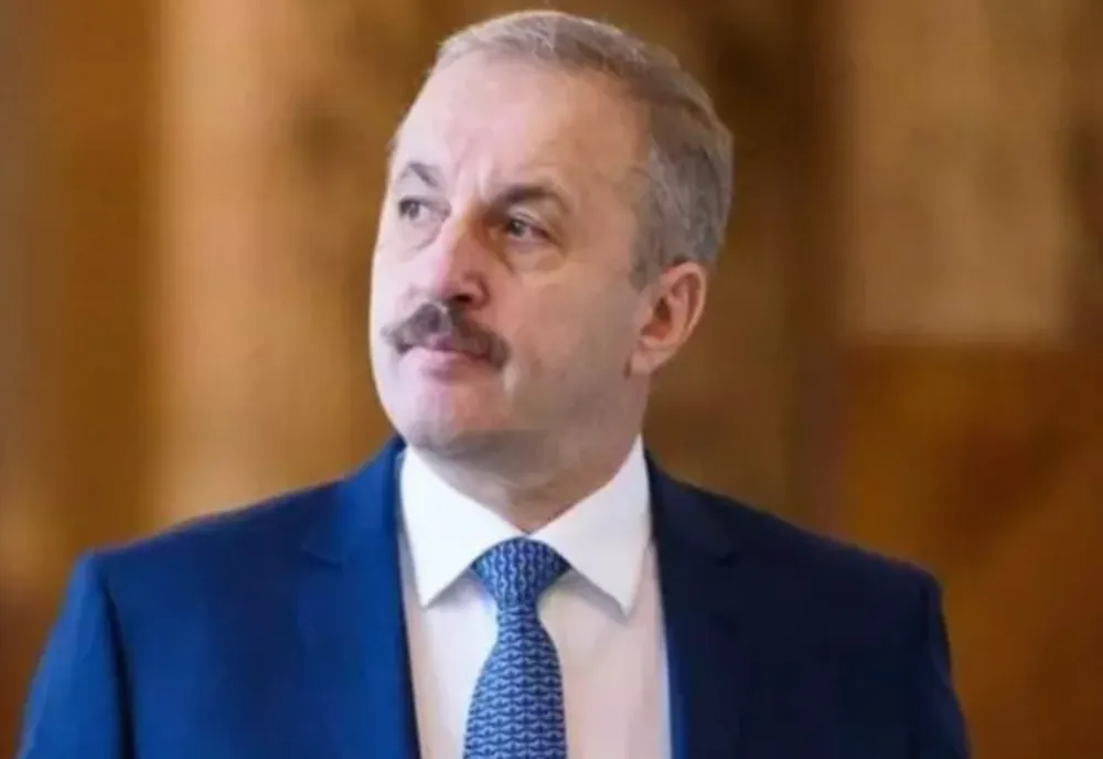Vasile Dîncu, la Miercurea-Ciuc: Respectăm minoritatea și vrem ca și noi și simbolurile noastre să fim respectați