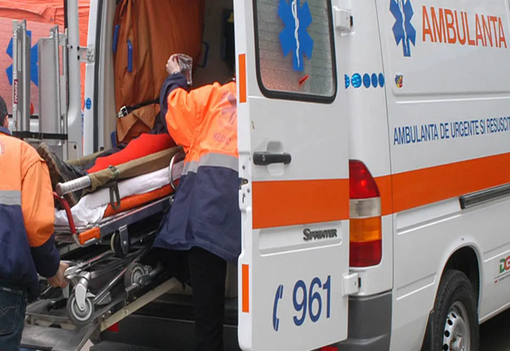 Autocamion cu lemne răsturnat la Odorheiu Secuiesc