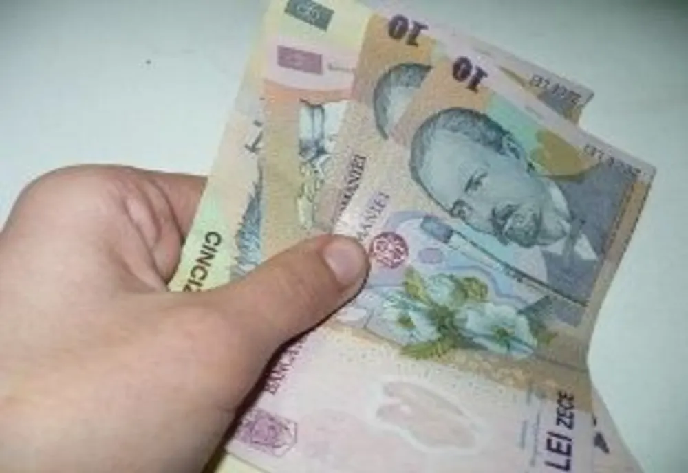Controverse uriașe privind creșterea SALARIULUI MINIM