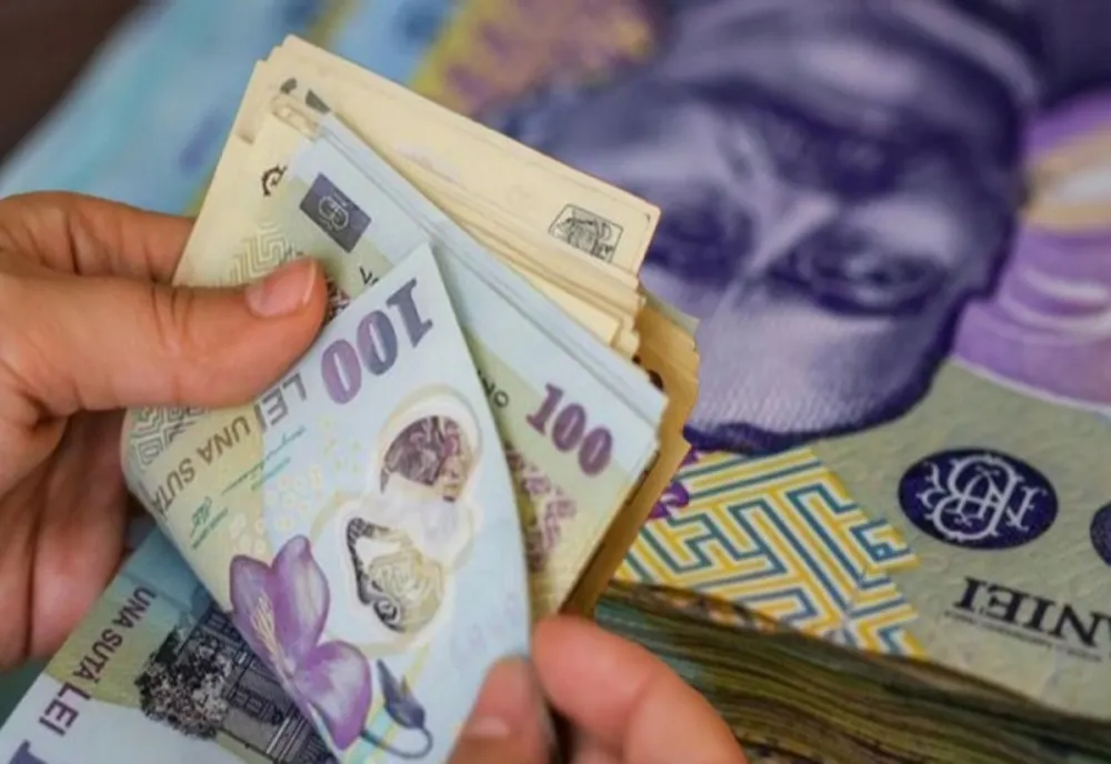 Salariul minim brut se majorează de la 1 octombrie