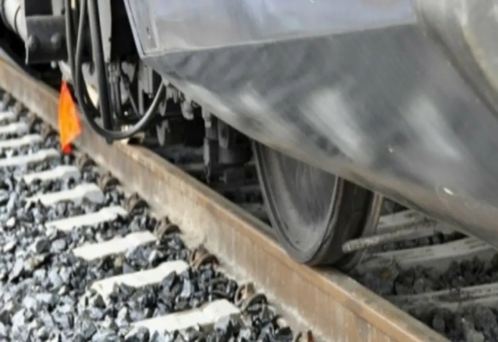 Un tren încărcat cu cereale a deraiat în apropiere de Craiova. Circulația pe ruta Craiova-București, afectată