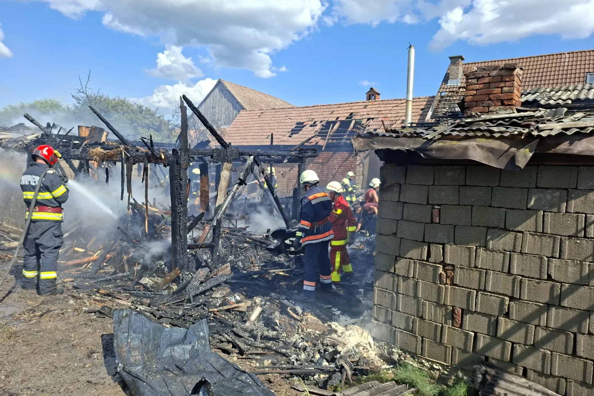 Incendiu magazie / FOTO: ISU Harghita