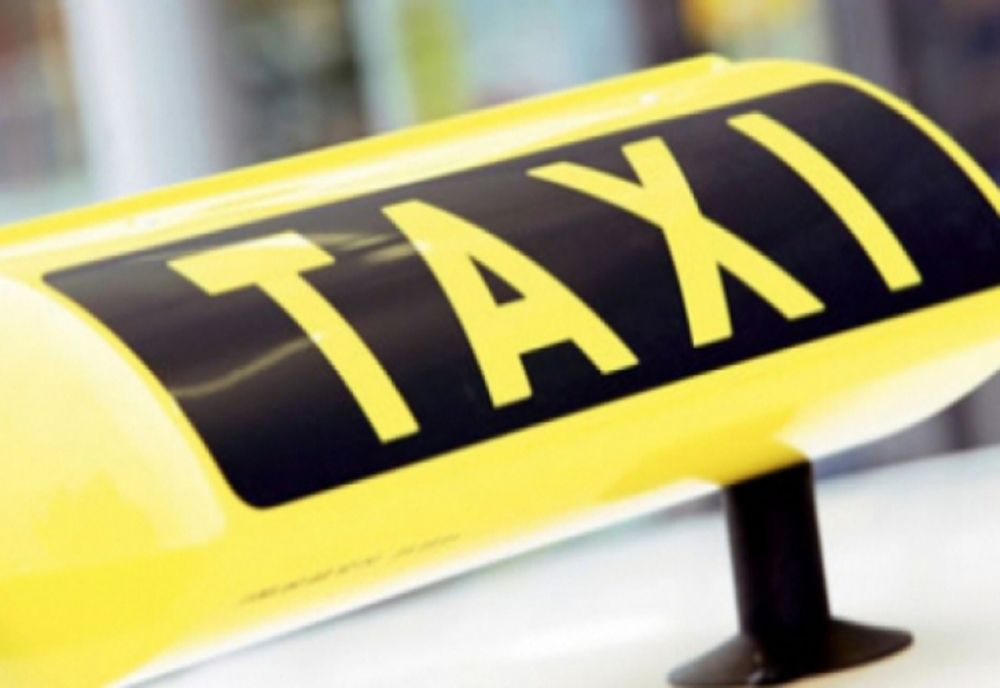 3 tinere, printre care două minore, cercetate pentru furtul unei borsete cu acte şi bani