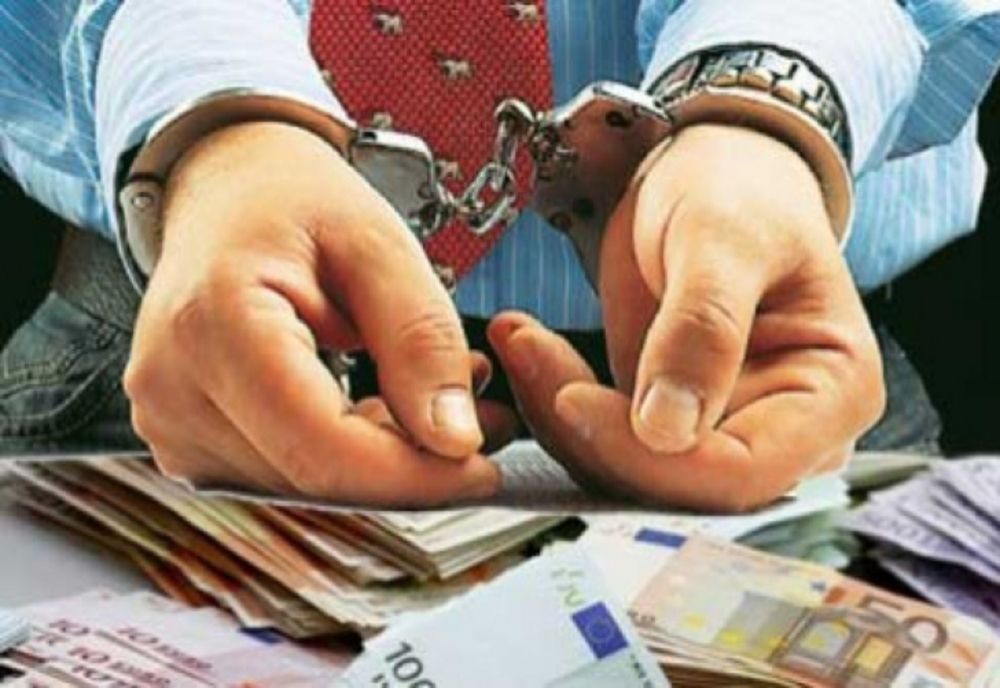 Harghiteni cercetaţi pentru evaziune fiscală. Oamenii legii au confiscat bunuri în valoare de peste 100.000 de lei