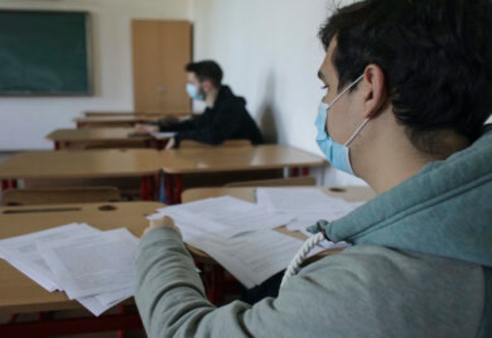 Primarul din Miercurea Ciuc solicită aplicarea "scenariului verde" pentru noul an școlar
