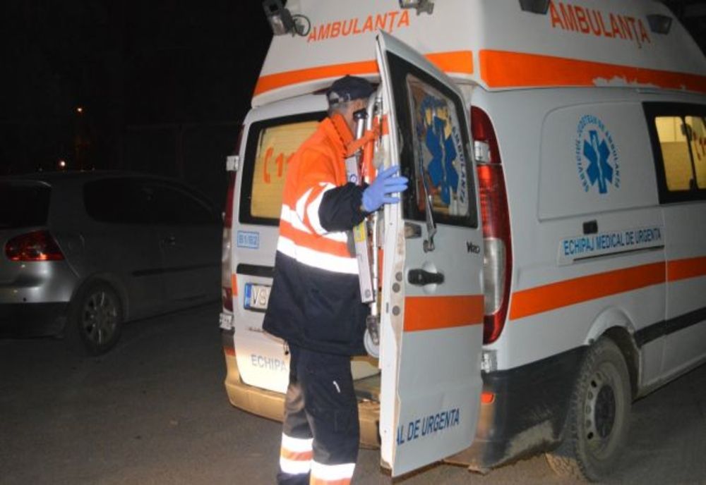 Grav accident pe DN1E60! Un pieton a murit după ce fost lovit de două mașini