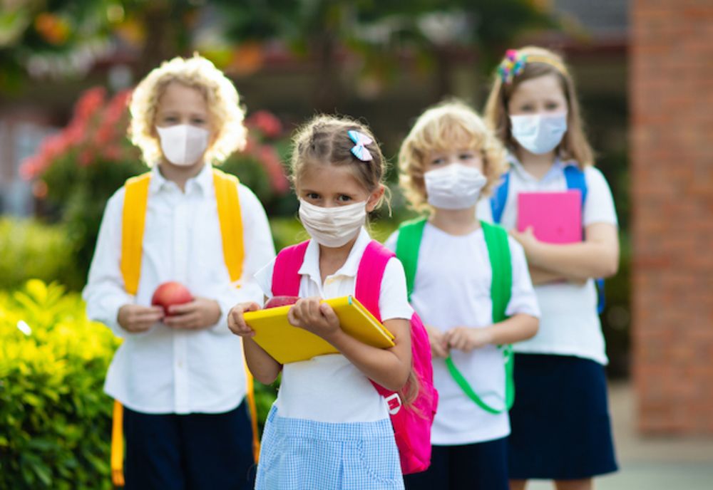 Pragul de închidere a școlilor la 6/1000 rată de infectare, DESFIINȚAT