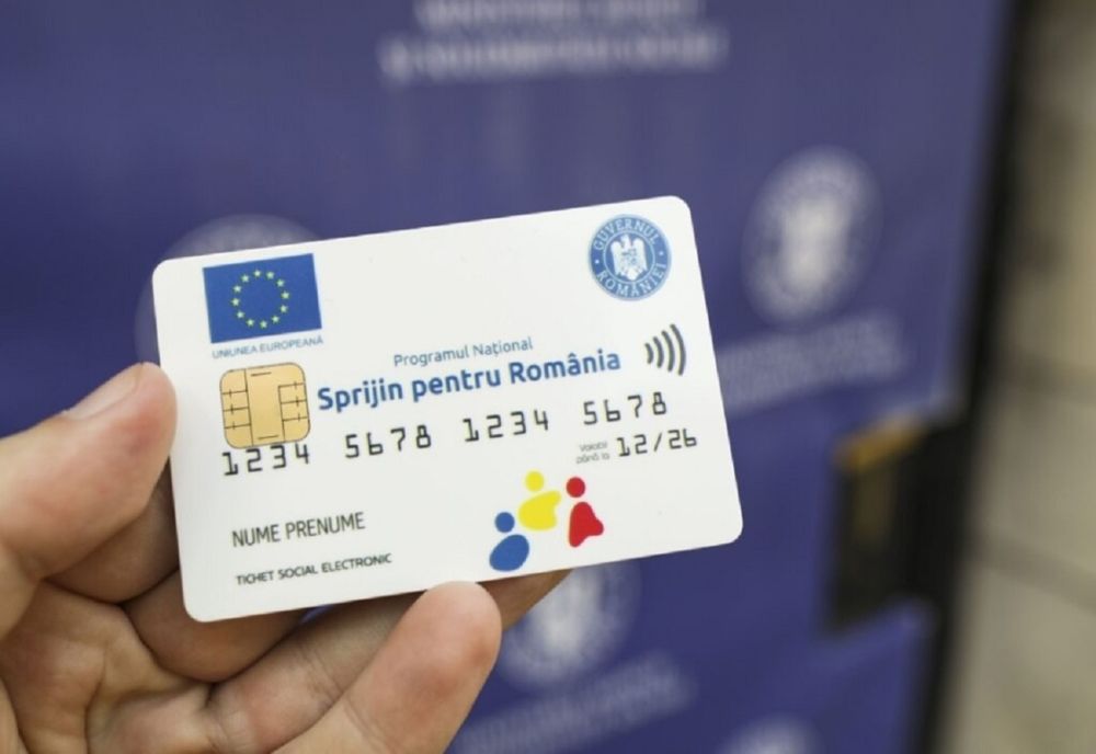 SUMA DE PE CARDURILE SOCIALE, TĂIATĂ DRASTIC. AJUTORUL RISCĂ SĂ DISPARĂ COMPLET