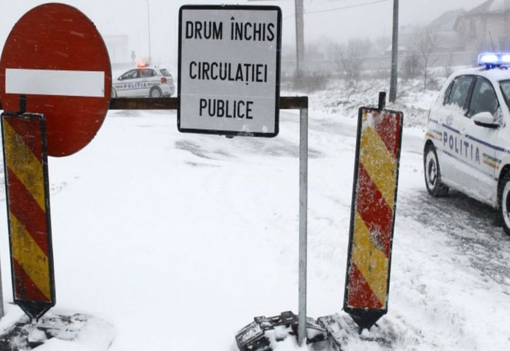 INFOTRAFIC - LISTA drumurilor închise din cauza vremii nefavorabile, luni dimineață
