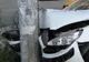 Băcăuan accidentat ușor în județul Harghita, după ce a intrat cu mașina în stâlp