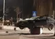 Șofer cascador la Miercurea Ciuc: s-a urcat cu mașina pe o bordură și a rămas suspendat pe un ghiveci ornamental 
