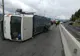 Camion răsturnat, cu o persoană încarcerată, la Miercurea Ciuc