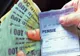 Pensionarii care primesc 700 de lei în plus, de astăzi - modificare importantă prin OUG
