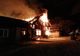 UPDATE! Incendiu la o șură cu grajd din Șimionești. 5 oi moarte
